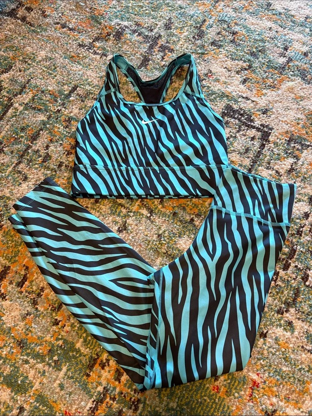 💎RARE SET💎🆕Nike One Icon Clash Zebra Print Sports Bra And Leggings, Size S & M